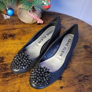 Anne Klein women iflex shoes 8 med beaded toe-black